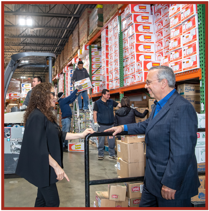 Despensa Familiar and DF Convenience Founder and Owner Lilian Rojas takes Leader Bankâs John Sergi on a tour of her business.